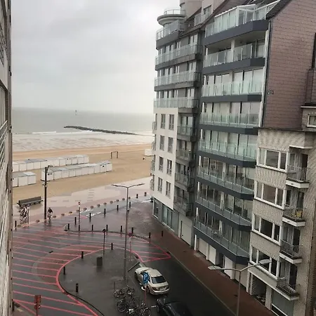 Residentie Zeebries, Luxe En Ruim Met Zijzicht Op Zee Appartement Knokke-Heist