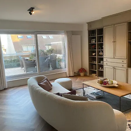 Appartement Residentie Zeebries, Luxe En Ruim Met Zijzicht Op Zee Knokke-Heist